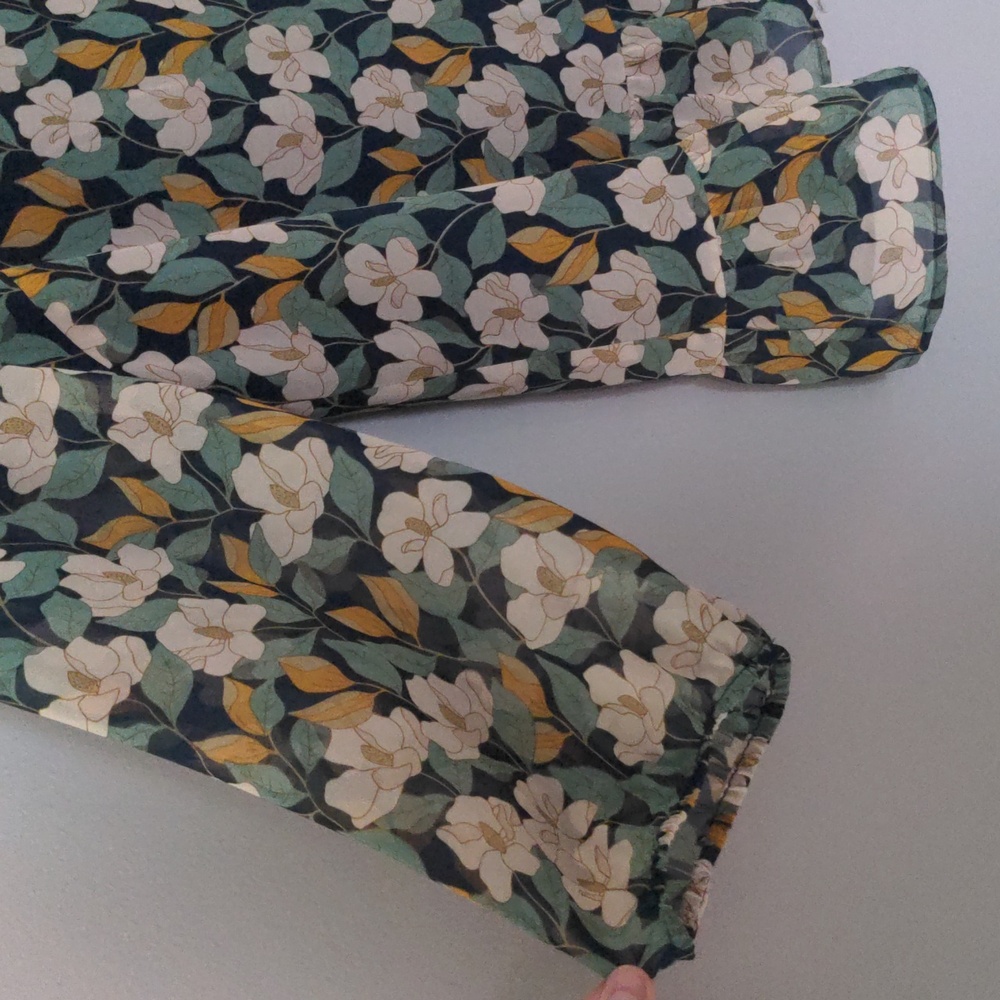 EUC✨ DANIEL RAINN navy women's XL Camila Ruffle Detail 3/4 sleeve Blouse - Picture 5 of 17